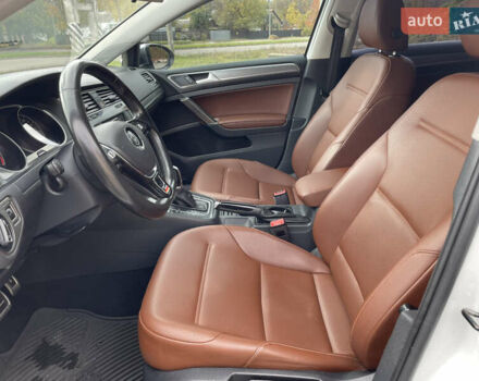 Белый Фольксваген Гольф, объемом двигателя 1.8 л и пробегом 139 тыс. км за 13900 $, фото 34 на Automoto.ua