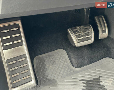 Белый Фольксваген Гольф, объемом двигателя 1.8 л и пробегом 139 тыс. км за 13900 $, фото 40 на Automoto.ua