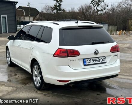 Белый Фольксваген Гольф, объемом двигателя 1.6 л и пробегом 290 тыс. км за 12000 $, фото 3 на Automoto.ua