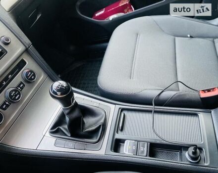 Белый Фольксваген Гольф, объемом двигателя 1.6 л и пробегом 205 тыс. км за 13900 $, фото 25 на Automoto.ua