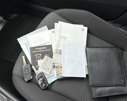 Фольксваген Гольф 2017 в Черновцах на Automoto.ua Белый Фольксваген Гольф, объемом двигателя 1.6 л и пробегом 275 тыс. км за 10900 $, фото 32 на Automoto.ua