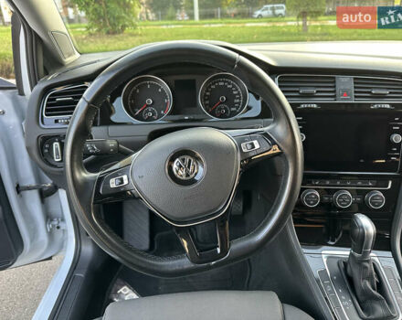 Белый Фольксваген Гольф, объемом двигателя 1.97 л и пробегом 182 тыс. км за 16150 $, фото 30 на Automoto.ua