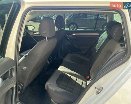 Белый Фольксваген Гольф, объемом двигателя 1.97 л и пробегом 216 тыс. км за 16900 $, фото 9 на Automoto.ua