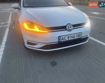 Білий Фольксваген Гольф, об'ємом двигуна 1.6 л та пробігом 216 тис. км за 13900 $, фото 2 на Automoto.ua