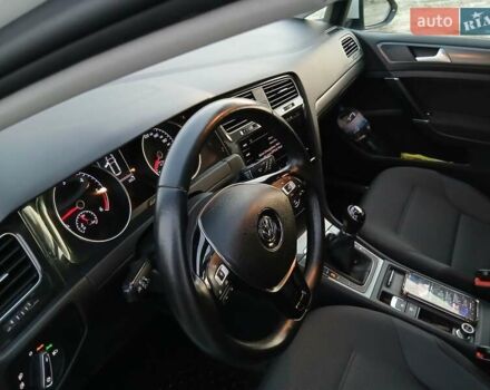 Белый Фольксваген Гольф, объемом двигателя 1.6 л и пробегом 191 тыс. км за 12700 $, фото 15 на Automoto.ua