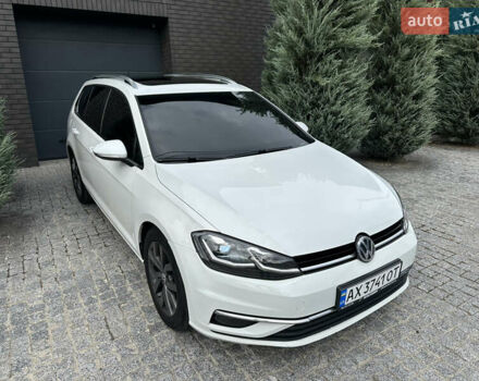 Білий Фольксваген Гольф, об'ємом двигуна 1.8 л та пробігом 119 тис. км за 14950 $, фото 4 на Automoto.ua