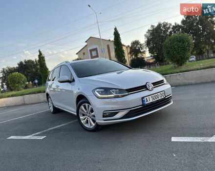 Белый Фольксваген Гольф, объемом двигателя 1.97 л и пробегом 182 тыс. км за 16150 $, фото 11 на Automoto.ua