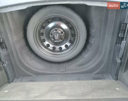 Білий Фольксваген Гольф, об'ємом двигуна 1.8 л та пробігом 183 тис. км за 9750 $, фото 18 на Automoto.ua