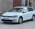 Белый Фольксваген Гольф, объемом двигателя 1.6 л и пробегом 300 тыс. км за 9900 $, фото 1 на Automoto.ua