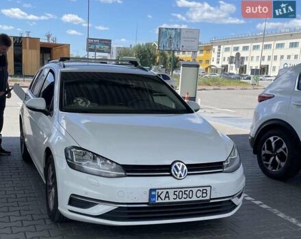 Білий Фольксваген Гольф, об'ємом двигуна 1.6 л та пробігом 279 тис. км за 12200 $, фото 20 на Automoto.ua