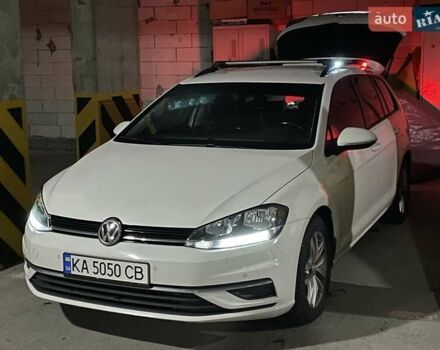 Білий Фольксваген Гольф, об'ємом двигуна 1.6 л та пробігом 279 тис. км за 12200 $, фото 18 на Automoto.ua