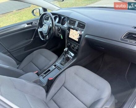 Белый Фольксваген Гольф, объемом двигателя 1.6 л и пробегом 182 тыс. км за 13950 $, фото 25 на Automoto.ua