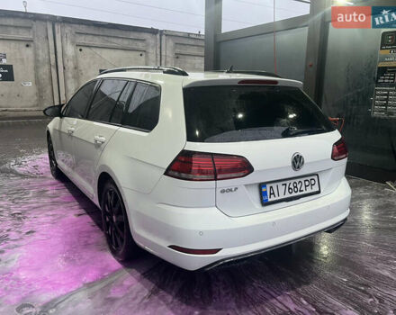 Белый Фольксваген Гольф, объемом двигателя 1.97 л и пробегом 216 тыс. км за 16900 $, фото 18 на Automoto.ua