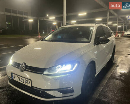 Белый Фольксваген Гольф, объемом двигателя 1.97 л и пробегом 216 тыс. км за 16900 $, фото 17 на Automoto.ua