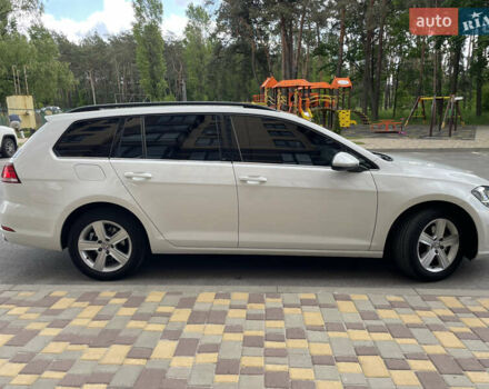 Белый Фольксваген Гольф, объемом двигателя 1.6 л и пробегом 232 тыс. км за 12500 $, фото 8 на Automoto.ua