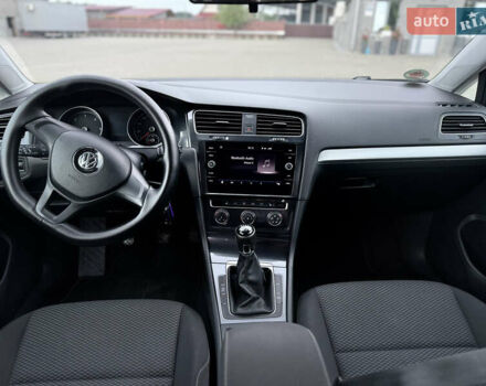 Белый Фольксваген Гольф, объемом двигателя 1.6 л и пробегом 206 тыс. км за 12999 $, фото 41 на Automoto.ua