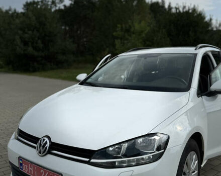 Белый Фольксваген Гольф, объемом двигателя 1.6 л и пробегом 206 тыс. км за 12999 $, фото 9 на Automoto.ua