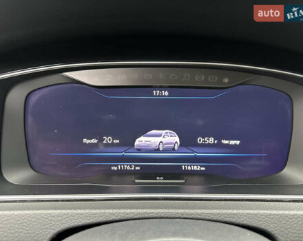 Білий Фольксваген Гольф, об'ємом двигуна 1.8 л та пробігом 119 тис. км за 14950 $, фото 9 на Automoto.ua