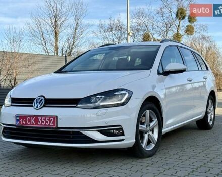Белый Фольксваген Гольф, объемом двигателя 1.6 л и пробегом 182 тыс. км за 13950 $, фото 7 на Automoto.ua