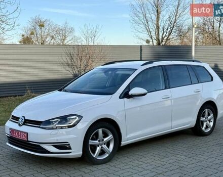 Белый Фольксваген Гольф, объемом двигателя 1.6 л и пробегом 182 тыс. км за 13950 $, фото 14 на Automoto.ua