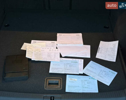 Белый Фольксваген Гольф, объемом двигателя 1.6 л и пробегом 240 тыс. км за 13200 $, фото 63 на Automoto.ua