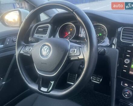 Білий Фольксваген Гольф, об'ємом двигуна 1.6 л та пробігом 216 тис. км за 13900 $, фото 8 на Automoto.ua
