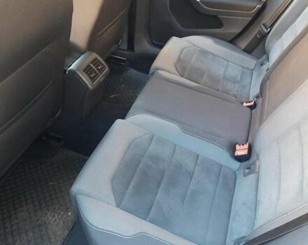 Белый Фольксваген Гольф, объемом двигателя 2 л и пробегом 233 тыс. км за 17300 $, фото 9 на Automoto.ua