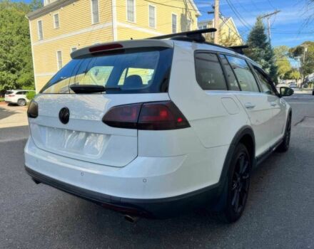 Белый Фольксваген Гольф, объемом двигателя 1.8 л и пробегом 53 тыс. км за 7500 $, фото 6 на Automoto.ua