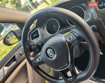 Белый Фольксваген Гольф, объемом двигателя 1.8 л и пробегом 41 тыс. км за 16250 $, фото 15 на Automoto.ua
