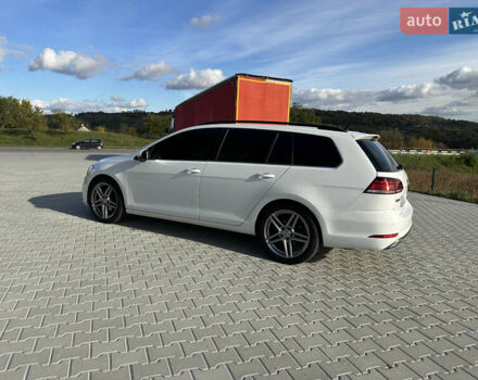 Білий Фольксваген Гольф, об'ємом двигуна 2 л та пробігом 199 тис. км за 17200 $, фото 4 на Automoto.ua