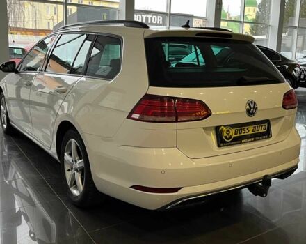 Білий Фольксваген Гольф, об'ємом двигуна 2 л та пробігом 264 тис. км за 14699 $, фото 4 на Automoto.ua