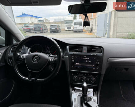 Білий Фольксваген Гольф, об'ємом двигуна 1.6 л та пробігом 190 тис. км за 15300 $, фото 15 на Automoto.ua