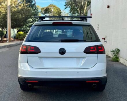 Белый Фольксваген Гольф, объемом двигателя 1.8 л и пробегом 53 тыс. км за 7500 $, фото 5 на Automoto.ua