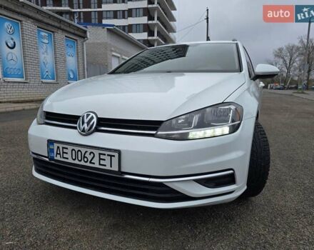 Белый Фольксваген Гольф, объемом двигателя 1.8 л и пробегом 102 тыс. км за 14900 $, фото 6 на Automoto.ua