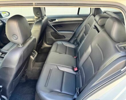 Белый Фольксваген Гольф, объемом двигателя 1.8 л и пробегом 53 тыс. км за 7500 $, фото 13 на Automoto.ua