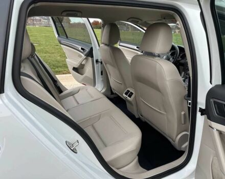 Белый Фольксваген Гольф, объемом двигателя 1.8 л и пробегом 66 тыс. км за 2300 $, фото 10 на Automoto.ua