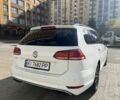 Белый Фольксваген Гольф, объемом двигателя 2 л и пробегом 117 тыс. км за 16400 $, фото 4 на Automoto.ua