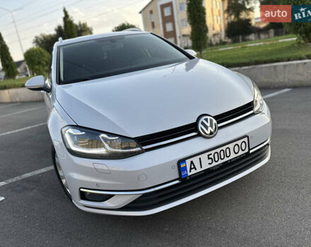 Белый Фольксваген Гольф, объемом двигателя 1.97 л и пробегом 182 тыс. км за 16150 $, фото 8 на Automoto.ua