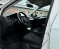 Білий Фольксваген Гольф, об'ємом двигуна 1.6 л та пробігом 211 тис. км за 11999 $, фото 19 на Automoto.ua