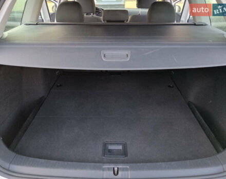 Білий Фольксваген Гольф, об'ємом двигуна 1.8 л та пробігом 183 тис. км за 9750 $, фото 17 на Automoto.ua