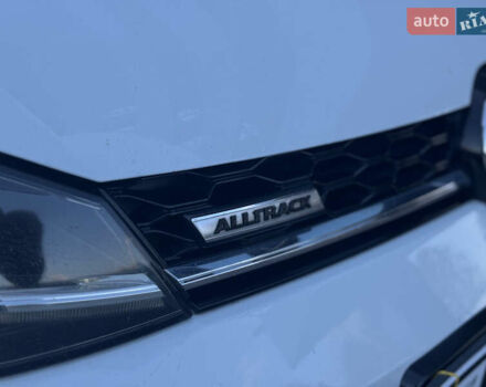 Белый Фольксваген Гольф, объемом двигателя 1.97 л и пробегом 352 тыс. км за 14999 $, фото 4 на Automoto.ua