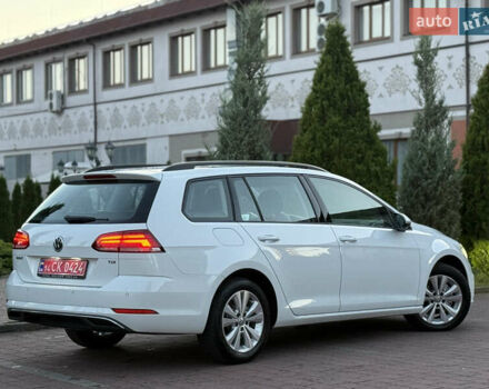 Белый Фольксваген Гольф, объемом двигателя 1.6 л и пробегом 240 тыс. км за 13200 $, фото 44 на Automoto.ua