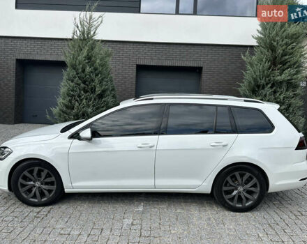 Білий Фольксваген Гольф, об'ємом двигуна 1.8 л та пробігом 119 тис. км за 14950 $, фото 5 на Automoto.ua