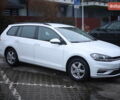 Белый Фольксваген Гольф, объемом двигателя 1.6 л и пробегом 206 тыс. км за 11700 $, фото 2 на Automoto.ua