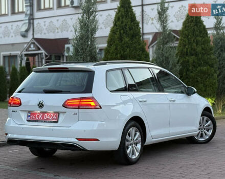 Белый Фольксваген Гольф, объемом двигателя 1.6 л и пробегом 240 тыс. км за 13200 $, фото 46 на Automoto.ua