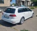 Белый Фольксваген Гольф, объемом двигателя 1.6 л и пробегом 225 тыс. км за 13000 $, фото 4 на Automoto.ua