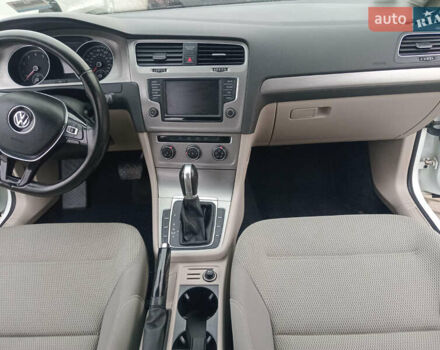 Белый Фольксваген Гольф, объемом двигателя 1.8 л и пробегом 167 тыс. км за 9750 $, фото 14 на Automoto.ua