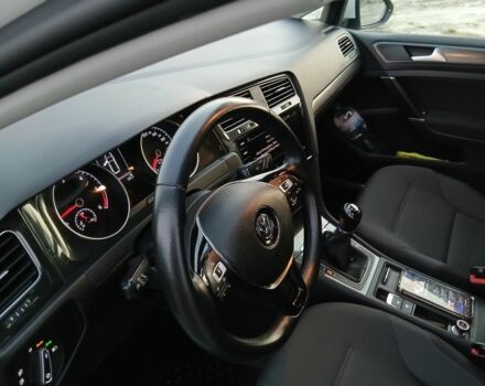 Белый Фольксваген Гольф, объемом двигателя 1.6 л и пробегом 189 тыс. км за 12900 $, фото 15 на Automoto.ua