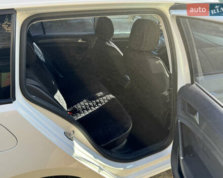 Белый Фольксваген Гольф, объемом двигателя 2 л и пробегом 206 тыс. км за 13800 $, фото 26 на Automoto.ua