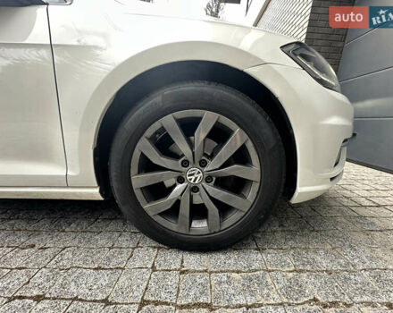 Білий Фольксваген Гольф, об'ємом двигуна 1.8 л та пробігом 119 тис. км за 14950 $, фото 31 на Automoto.ua